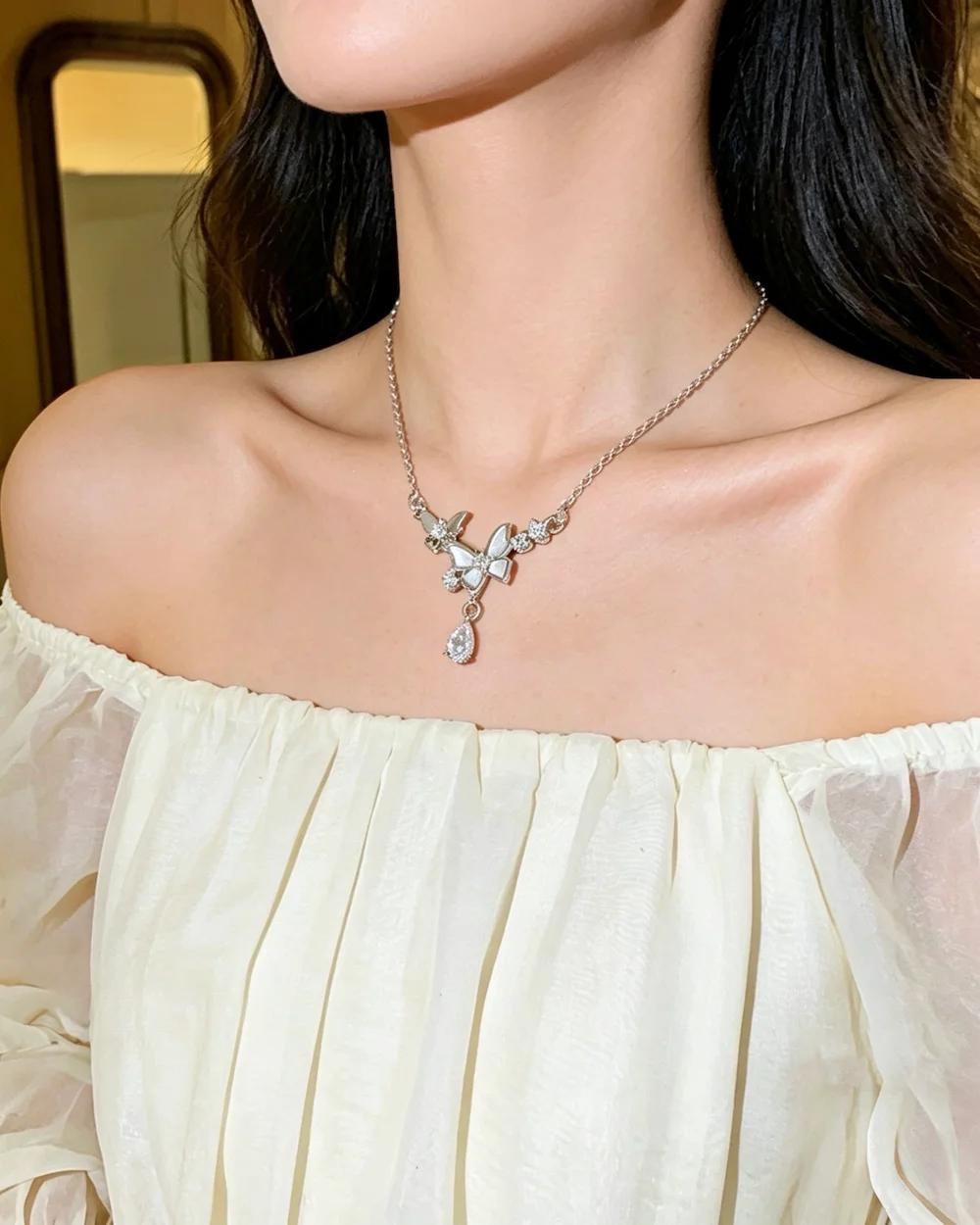 Mariposa Dewdrop Zodiac Titanium Steel With Copper And Zircon Inlaid Necklace